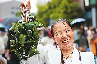 这眼花缭乱的配合进球！对手都没反应过来！